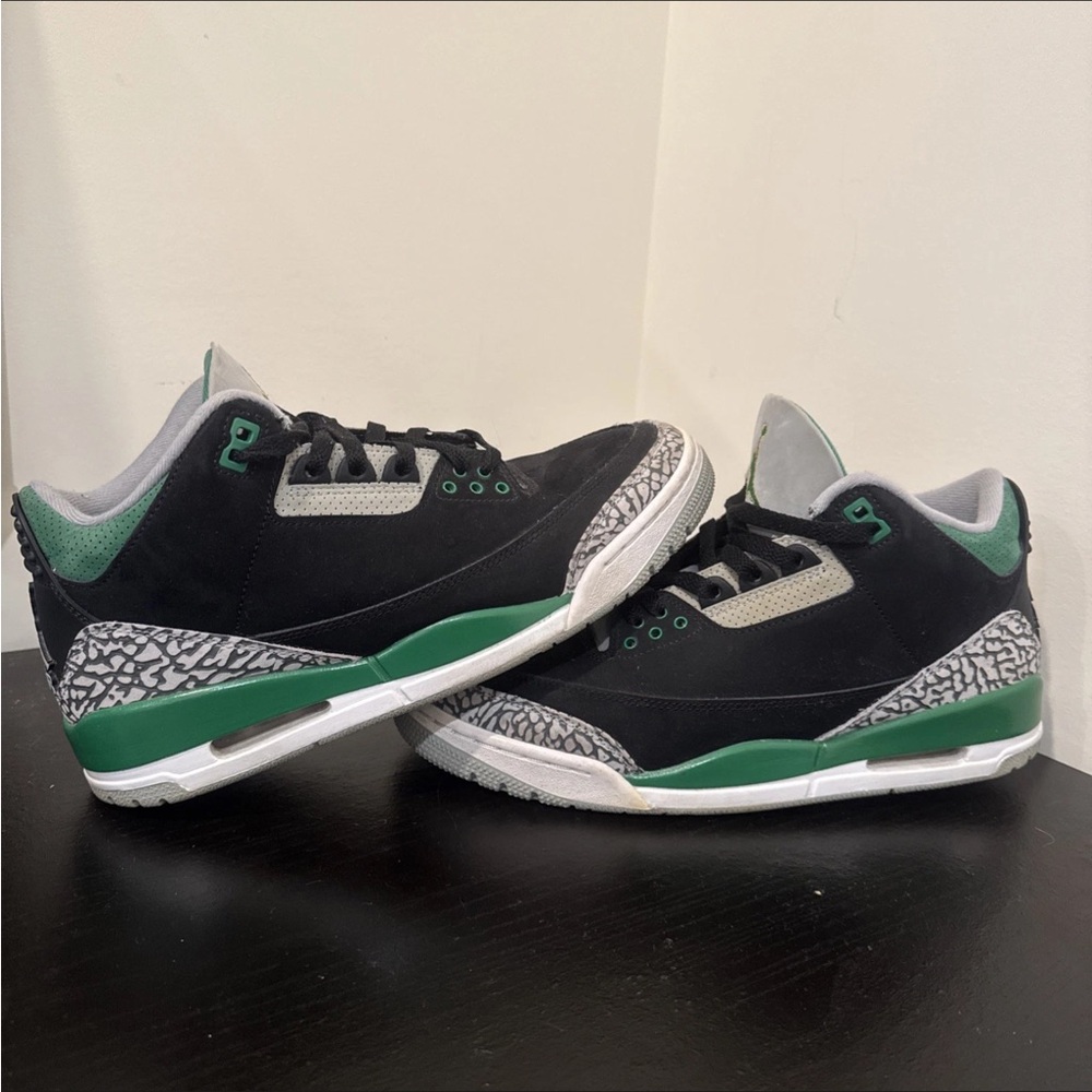 Jordan 3 pine green
